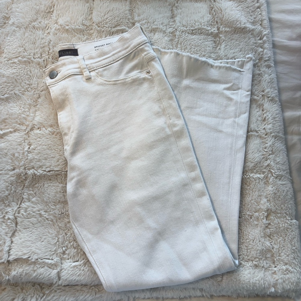 DL1961 Women's Straight Leg Jeans in White